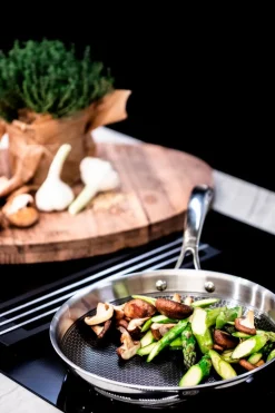 New Bratpfanne Relief Ø 24 cm Pfannen