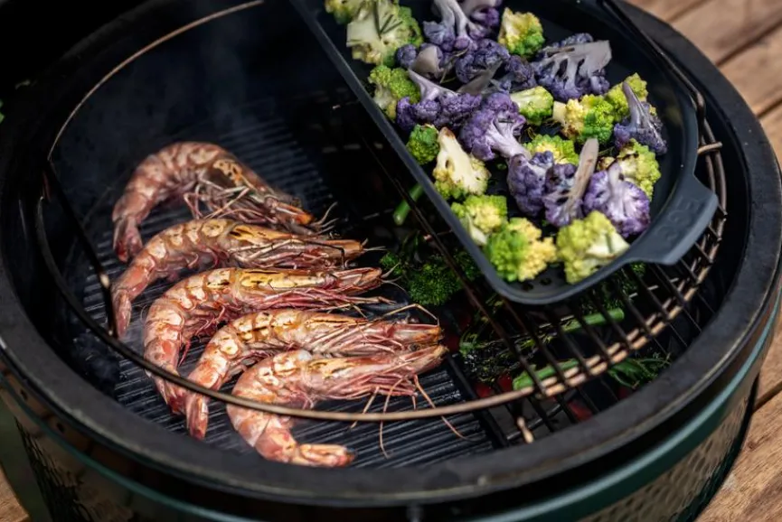 Big Green Egg Grillrost Gelocht/Halbrund Larg