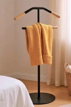 Haku Herrendiener Jaro