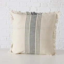 BOLTZE Weihnachtstextilien|Dekokissen|Kissen Kaista 45 x 45 cm