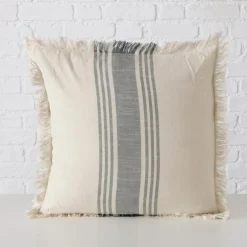 BOLTZE Weihnachtstextilien|Dekokissen|Kissen Kaista 45 x 45 cm