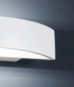 Helestra LED-Wandleuchte Yona