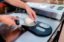 Ooni Pizza-Teigschaber