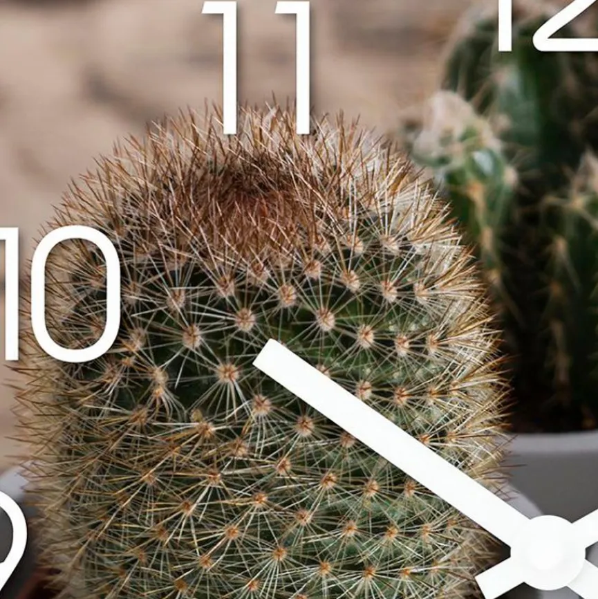 Mebus Wanduhren|Quarzwanduhr 56186 28 x 28 cm