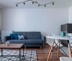 Globo Spots & Strahle|Strahler Robby