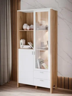 New Vitrine Saitama Vitrinen